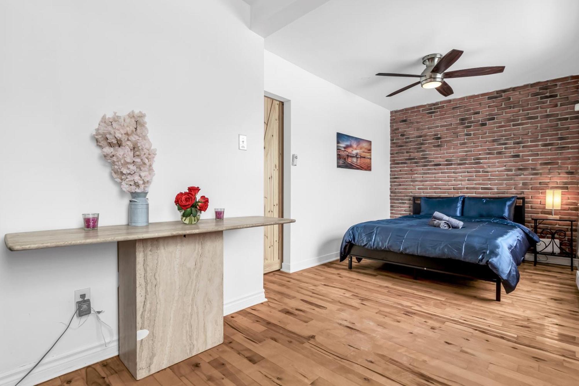 Beautiful 3-Bedrooms In Heart Of Plateau Mont-Royal Монреаль Екстер'єр фото