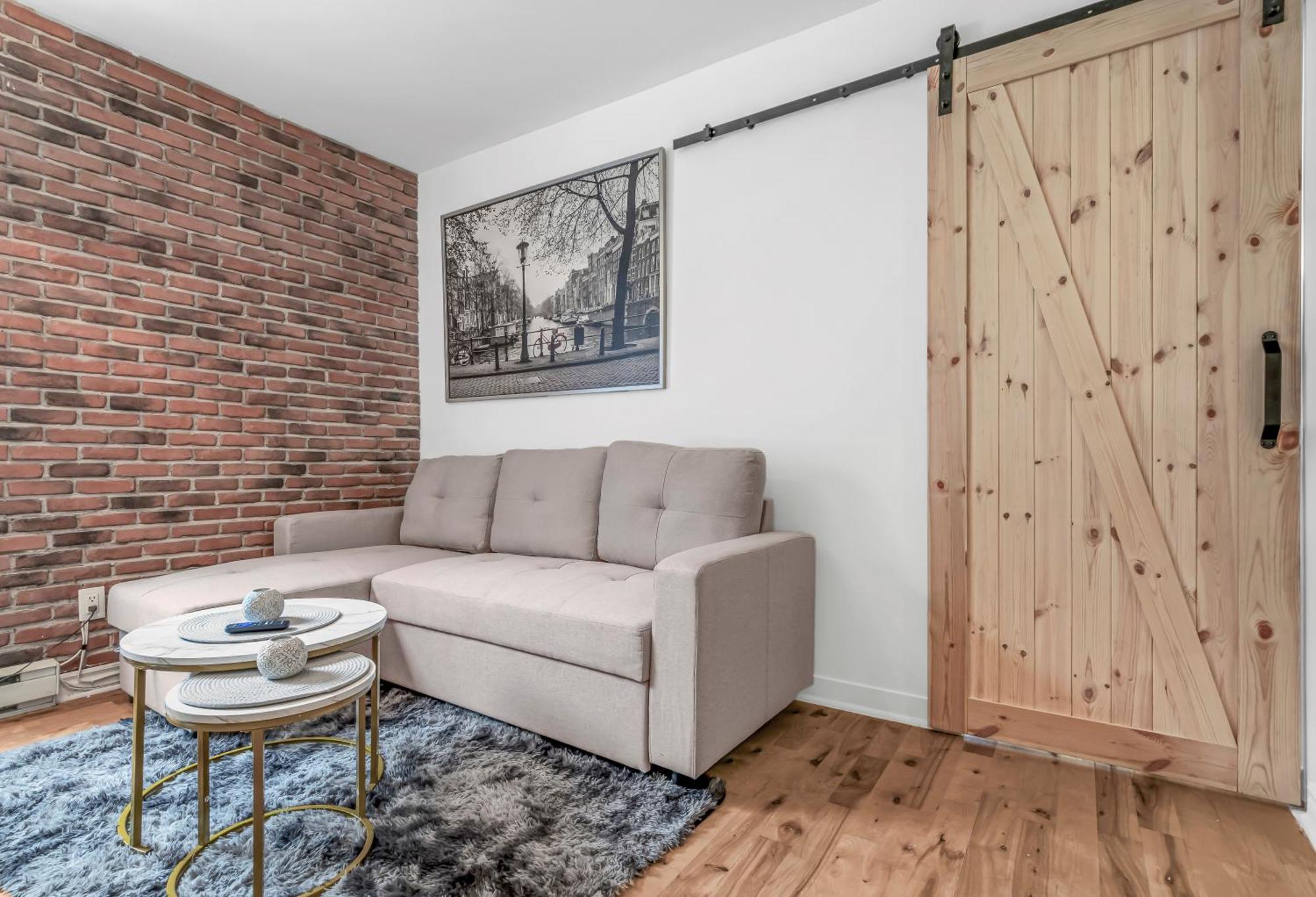 Beautiful 3-Bedrooms In Heart Of Plateau Mont-Royal Монреаль Екстер'єр фото